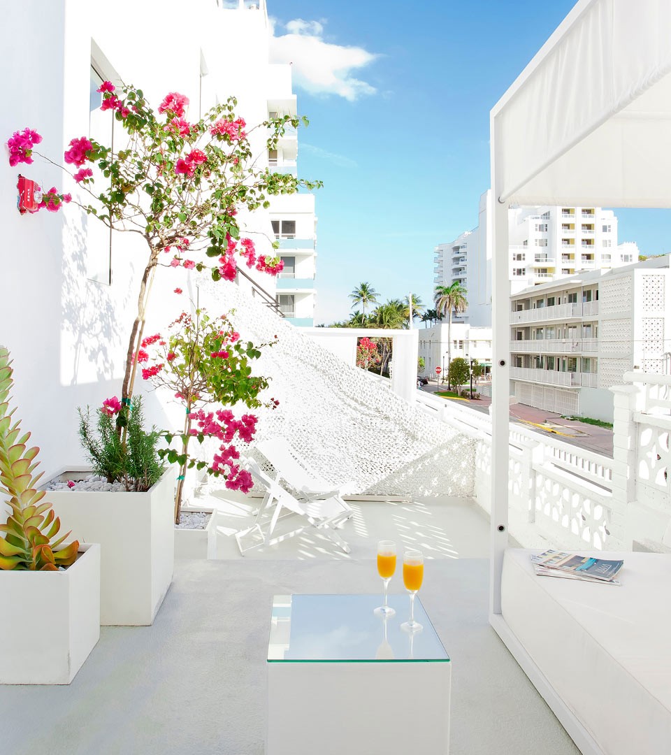 Blanc Kara Hotel South Beach Miami Coast Branding Agency Brussels